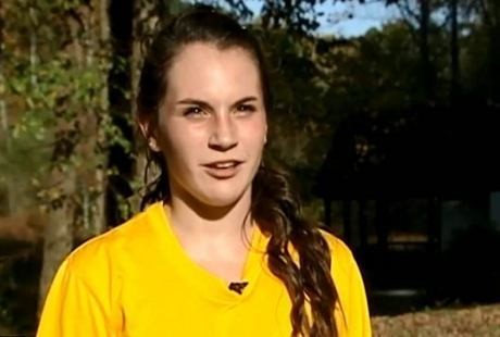 Kaki Mati Rasa Nyaris Lumpuh, Gadis Ini Justru Jadi Juara Lari