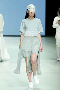 Danjyo Hiyoji En Garde. LAURIER PRESENTS THIN IS IN. Indonesia Fashion Week 2014 at Jakarta Convention Center. Senayan. Jakarta. [Foto: Mohammad Abduh/Wolipop]