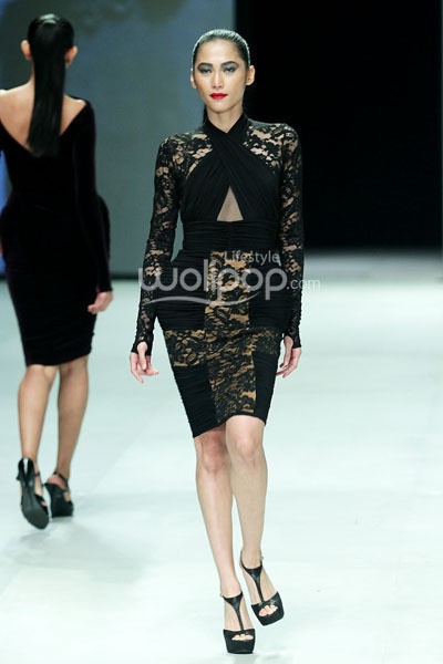 Espen Salberg Femme de la Nuit. Garuda Indonesia LADIES FIRST!!. Indonesia Fashion Week 2014 at Jakarta Convention Center. Jakarta. [Foto: Mohammad Abduh/Wolipop]