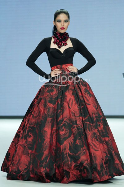 Espen Salberg Femme de la Nuit. Garuda Indonesia LADIES FIRST!!. Indonesia Fashion Week 2014 at Jakarta Convention Center. Jakarta. [Foto: Mohammad Abduh/Wolipop]