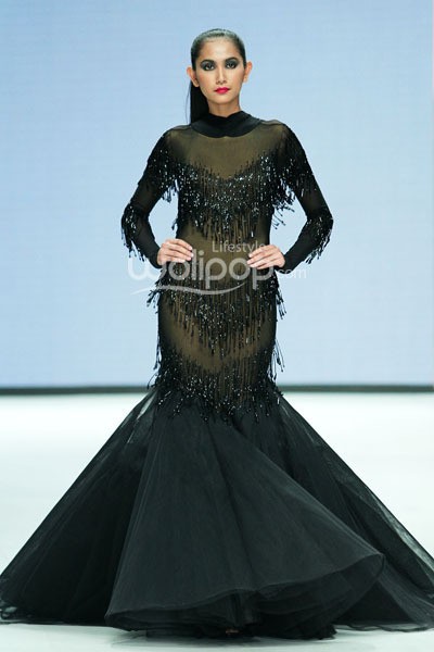 Espen Salberg Femme de la Nuit. Garuda Indonesia LADIES FIRST!!. Indonesia Fashion Week 2014 at Jakarta Convention Center. Jakarta. [Foto: Mohammad Abduh/Wolipop]