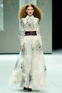 Gregorius Vici The Glitz. GARUDA INDONESIA LADIES FIRST!!. Indonesia Fashion Week 2014 at Jakarta Convention Center. Jakarta. [Foto: Mohammad Abduh/Wolipop]