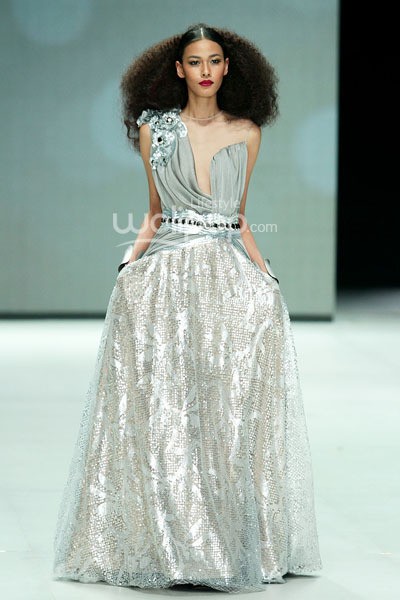 Gregorius Vici The Glitz. GARUDA INDONESIA LADIES FIRST!!. Indonesia Fashion Week 2014 at Jakarta Convention Center. Jakarta. [Foto: Mohammad Abduh/Wolipop]