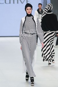 Hannie Hananto The Executive, Indonesia Fashion Week 2014 at Jakarta Convention Center. Senayan. Jakarta. [Foto: Mohammad Abduh/Wolipop]