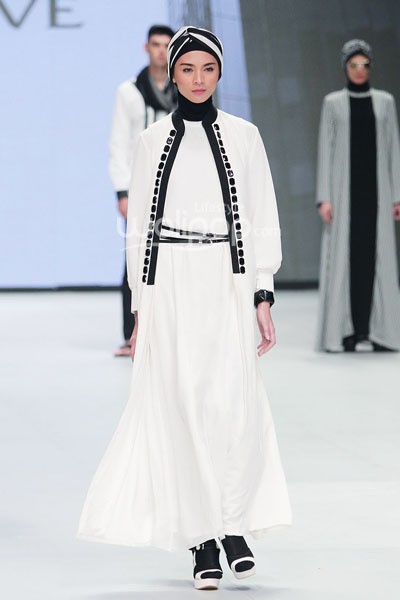 Hannie Hananto The Executive, Indonesia Fashion Week 2014 at Jakarta Convention Center. Senayan. Jakarta. [Foto: Mohammad Abduh/Wolipop]