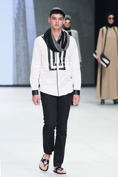 Hannie Hananto The Executive, Indonesia Fashion Week 2014 at Jakarta Convention Center. Senayan. Jakarta. [Foto: Mohammad Abduh/Wolipop]