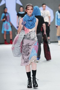 Putu Aliki Coconut Island. Indonesia Fashion Week 2014 at Jakarta Convention Center. Jakarta. [Foto: Mohammad Abduh/Wolipop]