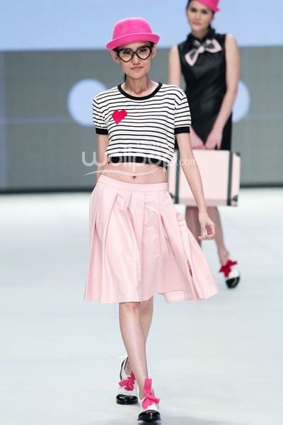 Number1 by Susan Budiharjdo Colorbox. Indonesia Fashion Week 2014 at Jakarta Convention Center. Senayan. Jakarta. [Foto: Mohammad Abduh/Wolipop]