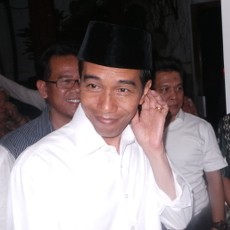 Sesepuh PDIP Nilai Jokowi Bisa Jadi Presiden Tanpa Timses Partai