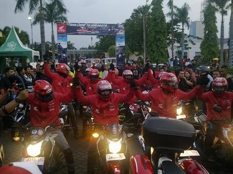 Perjalanan Bikers Honda Tinggal 2.000 Km Lagi
