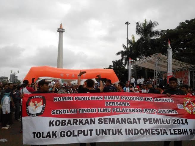 Sosialisasi Pemilu, KPU Gelar Jalan Sehat Minggu Pagi di Monas