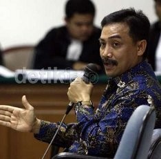 Andi Mallarangeng Didakwa Terima Uang Melalui Choel Mallarangeng
