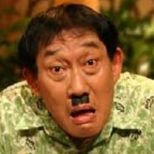 Jojon Meninggal Dunia, Beredar Foto Farhat Abbas Cium Regina