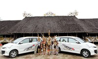     Perjalanan menuju kawasan Dayak di Kalimantan tentunya mengasyikkan. (Istimewa/dok Toyota).