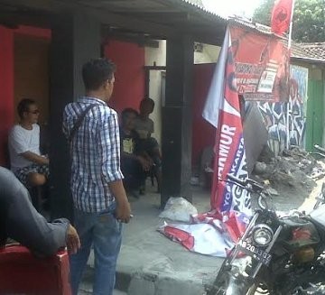 Pelaku Perusakan Posko PDIP di Yogya, Menyerahkan Diri ke Polisi