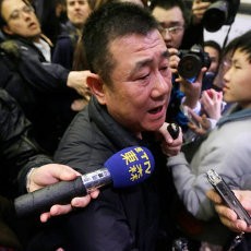 Keluarga Penumpang Pesawat Malaysia Airlines Tak Putus Harapan