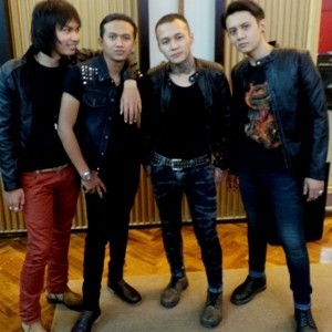 Empat Personel 18+ Dipersatukan oleh Aerosmith