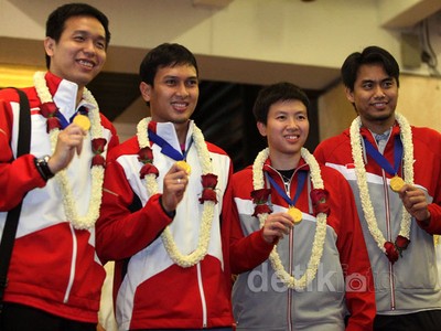 Owi/Butet dan Ahsan/Hendra Disambut Fans di Jakarta
