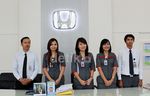 Melihat Showroom Wah ala Honda di Daerah