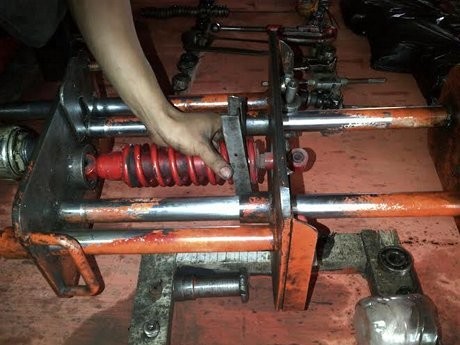 Cara Kerja Suspensi Depan Pada Sepeda Motor Info Seputar Cara Kerja Suspensi Depan Pada Sepeda Motor Info Seputar