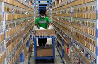 Pusat suku cadang Mazda ini terletak di lokasi strategis Puninar Yusen Logistic Indonesia, Jl. Inspeksi Kirana KM 1.5 Nagrak Jakarta Utara.