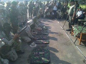 Serunya Dilatih Militer oleh Prajurit Kodam Diponegoro