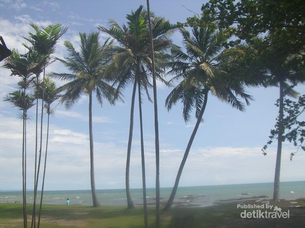 Menghabiskan Libur Pemilu Dengan Sunset Cantik Di Anyer