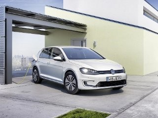 VW Golf Versi Listrik Dibanderol Rp 586 Jutaan