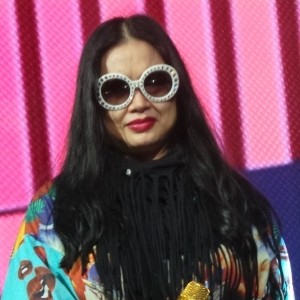 Titi DJ Ingin Jadi Pelatih Vokal