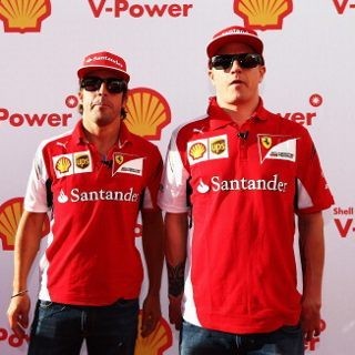 Duo Ferrari Bidik Podium di Balapan Perdana