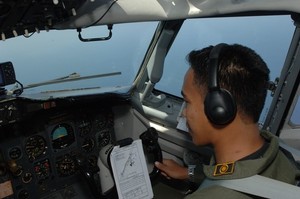 Kabut Asap Ganggu TNI AU Cari Pesawat MAS di Selat Malaka