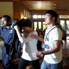Keluarga Penumpang MAS Ingin Bicara Langsung dengan Pemerintah Malaysia