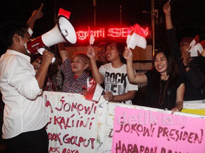 Relawan Jokowi Syukuran di Bunderan HI
