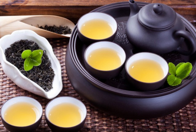 Tambahkan Madu dan Jus Lemon dalam Teh Hijau untuk Tubuh Lebih Berenergi