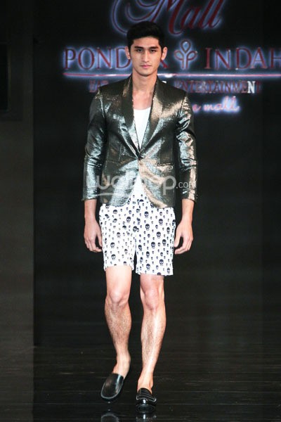 Hengki Kawilarang Fashiontastic 2014 at Pondok Indah Mall. Jakarta. [Foto: Mohammad Abduh/Wolipop]