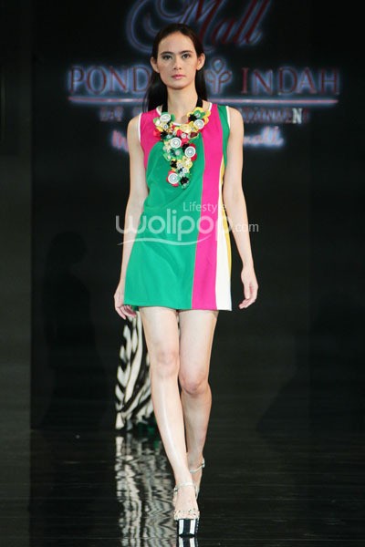 Hengki Kawilarang Fashiontastic 2014 at Pondok Indah Mall. Jakarta. [Foto: Mohammad Abduh/Wolipop]