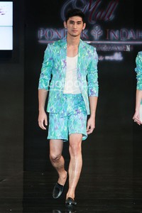 Hengki Kawilarang Fashiontastic 2014 at Pondok Indah Mall. Jakarta. [Foto: Mohammad Abduh/Wolipop]