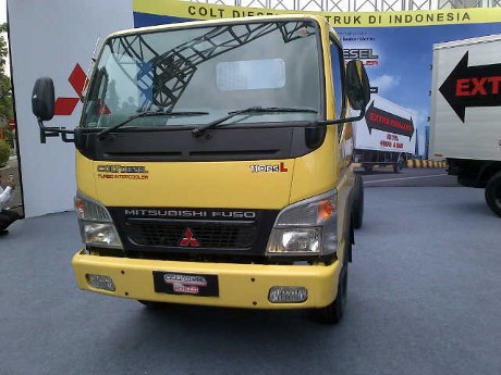 Mitsubishi Yakin Bisa Jual Lebih Banyak Truk di Indonesia