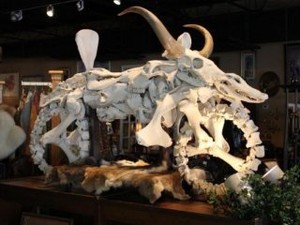 Motor Ini Terbuat dari Tulang Sapi Sampai Buaya & Serigala