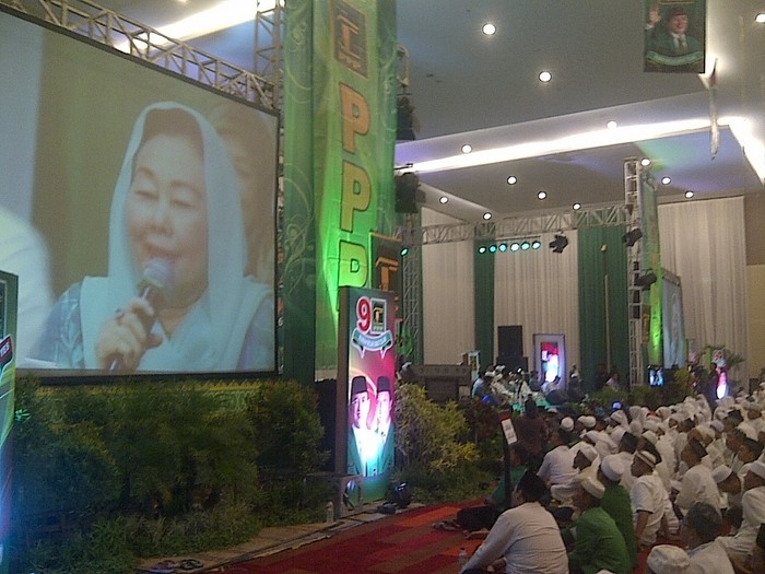 Kampanye di Surabaya, PPP Putar Video Dukungan Keluarga Gus Dur
