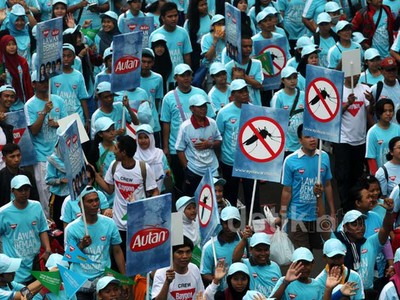 Aksi Gerak Jalan Lawan DB
