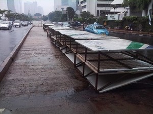 Ini Alasan Papan Penutup Proyek MRT di Jl Sudirman Dibongkar