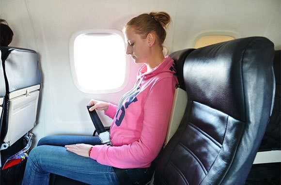 Penting! 9 Tips Selamatkan Diri Dari Kecelakaan Pesawat (1)