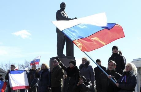 Putin Teken Kemerdekaan Crimea, Ukraina Menolak