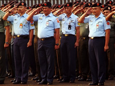 Prajurit Mabes TNI Resmi Gunakan Baret Hitam