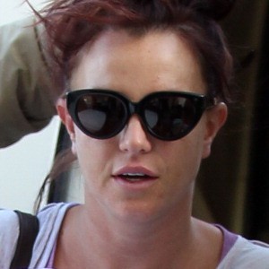 Selebriti Hollywood Ini Pernah Melakukan Kekerasan Seksual