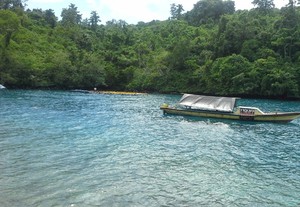 Pantai Sulamadaha Ternate, Airnya Sebening Kaca!