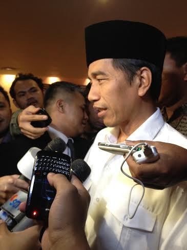 Jokowi Anomali Politik Transaksional