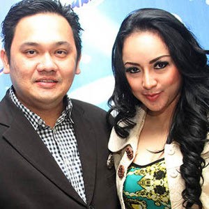 Farhat: Regina Pacaran Sama Saya Sebelum Nikah dengan Ilal