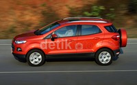 Mesin 1.500 cc yang digendong EcoSport cukup halus di awalnya.     